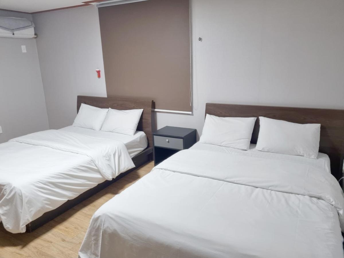 Charlie Hotel Чеджудо Экстерьер фото